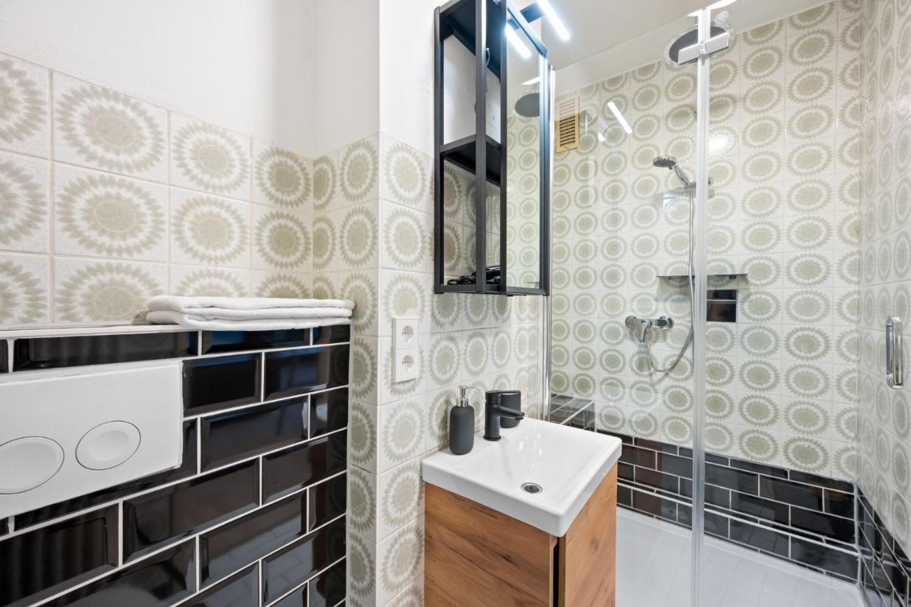 Sali Homes - Fewo Bluehendes Barock Ludwigsburg Exteriör bild